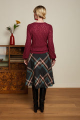 BORGO V NECK CABERNET RED