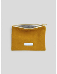 Pequeño bolso amarillo