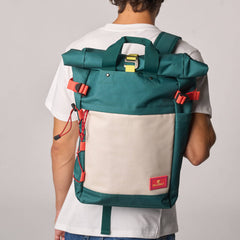 Mochila Roll-Top  Verde Y Marfil