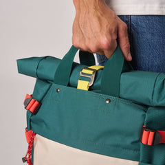 Mochila Roll-Top  Verde Y Marfil