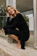 VESTIDO ANUDADO NEGRO