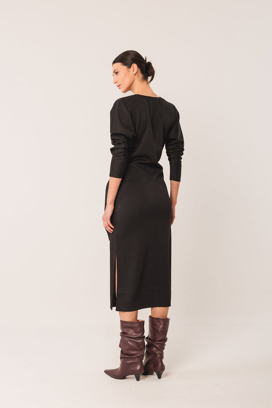 VESTIDO ANUDADO NEGRO